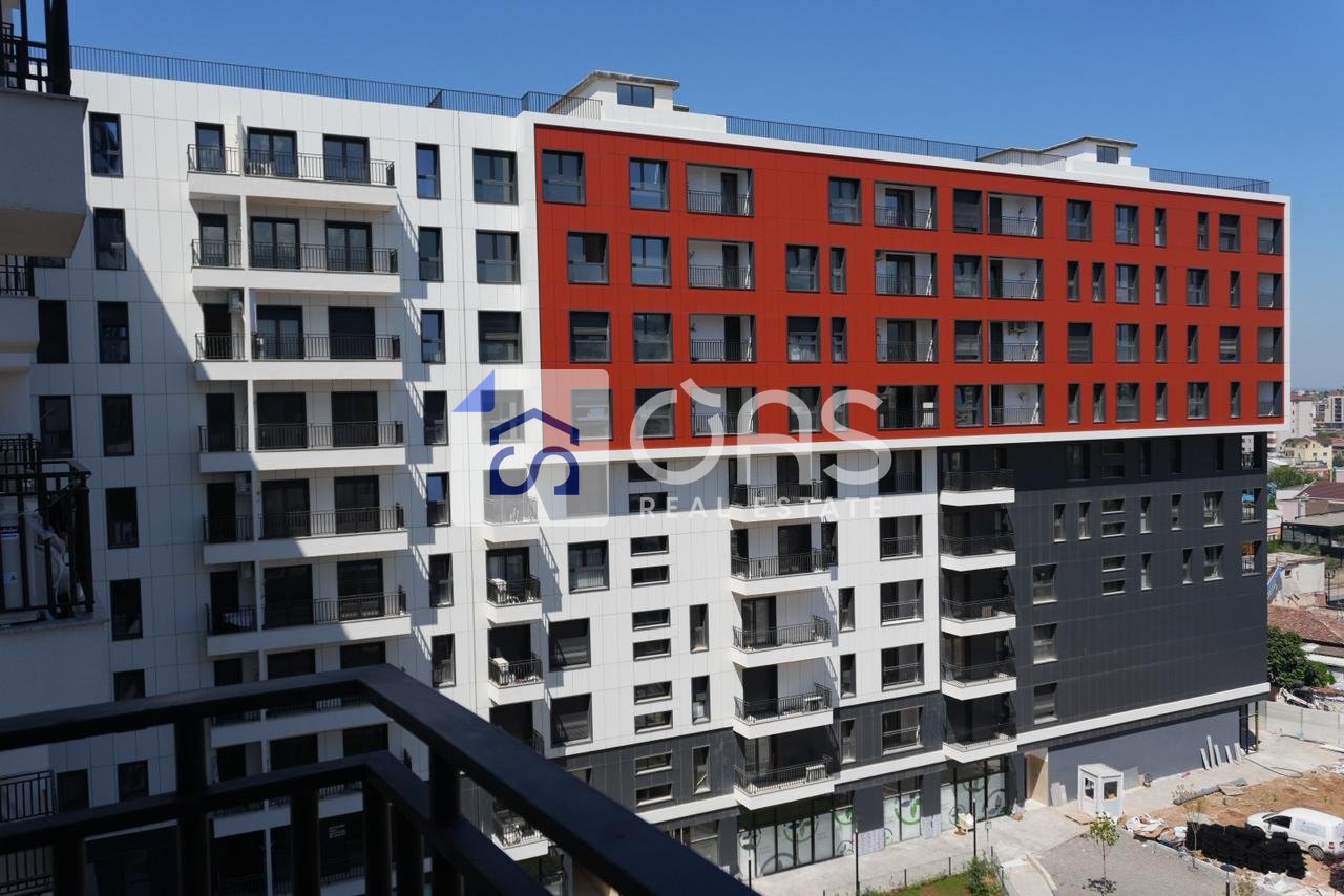 Vendesi appartamento 2+1+2 al Nuovo Boulevard