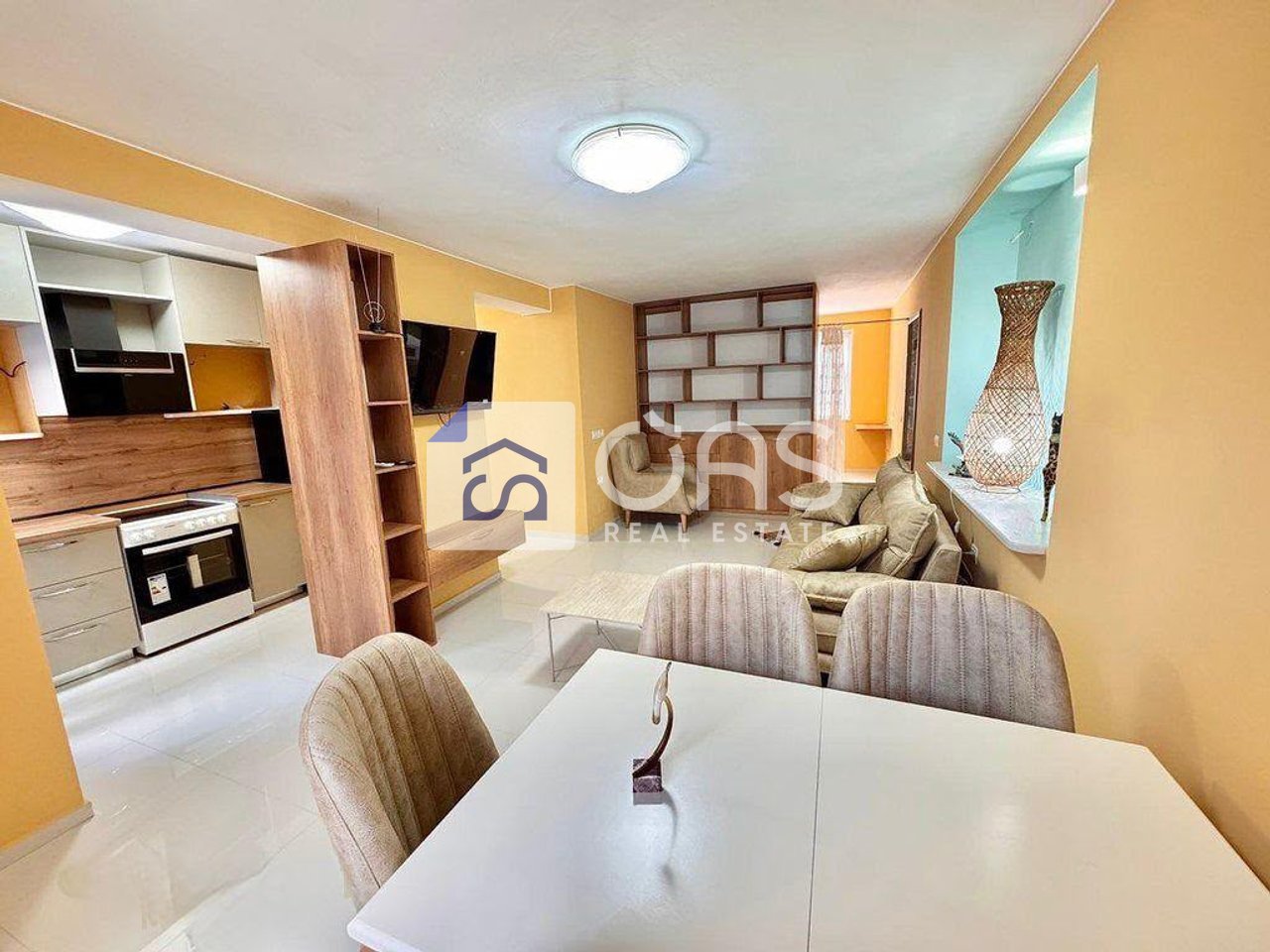 jepet me qera apartament 2+1 tek Sheshi Willson