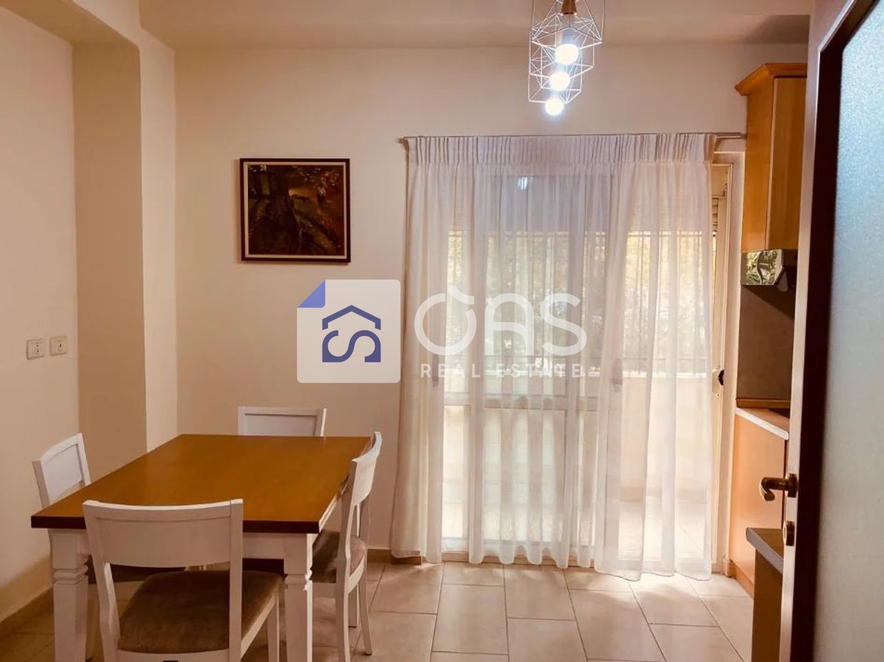 Jepet apartament me qera 2+1 tek Brryli
