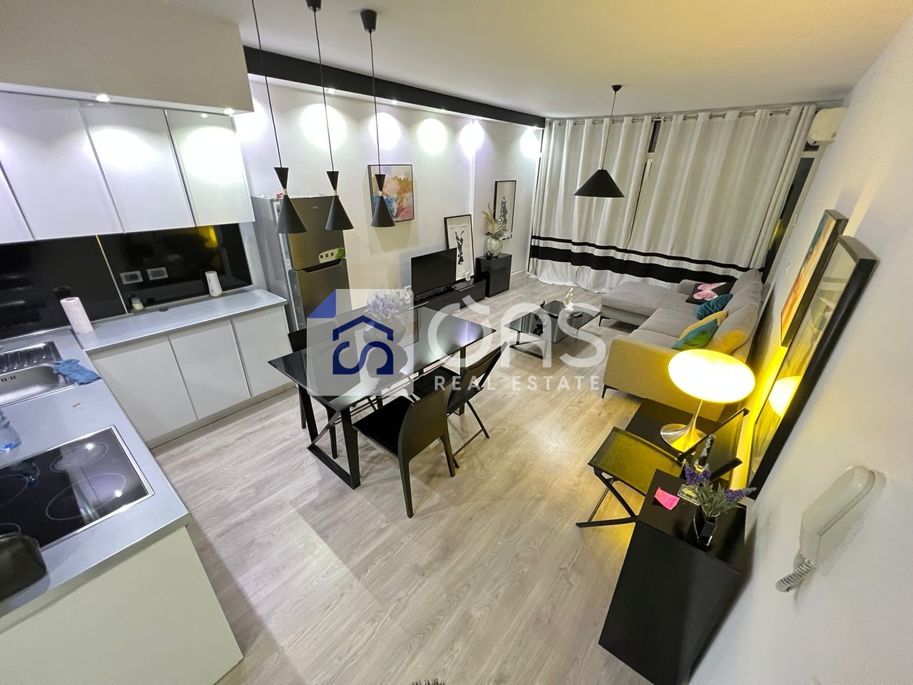 Jepet apartament 1+1 Te Rrruga e Kavajes