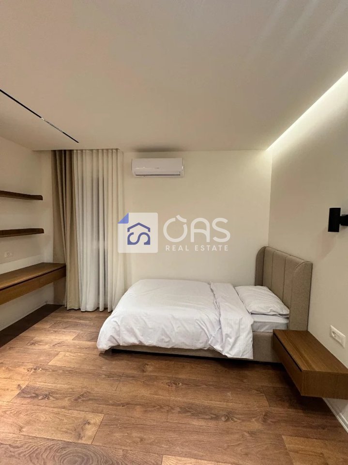 Jepet me qira Apartament  2+1+Parkim Ne  Porcelan