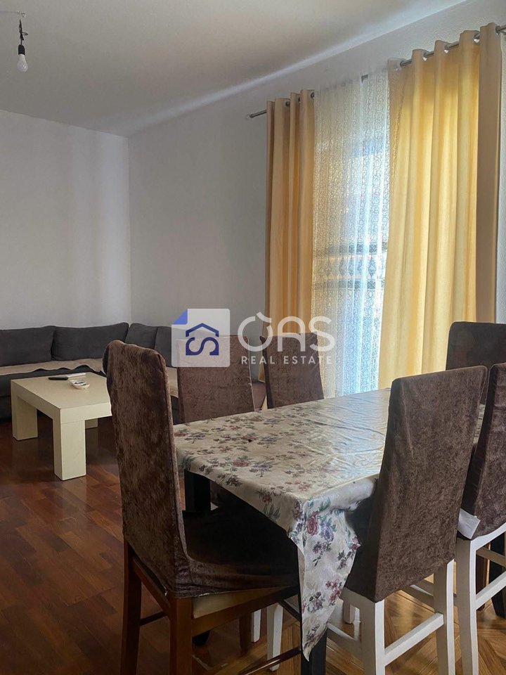 Appartamento 2+1+2 in affitto a 5 Maj