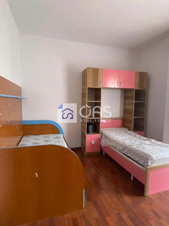Appartamento 2+1+2 in affitto a 5 Maj