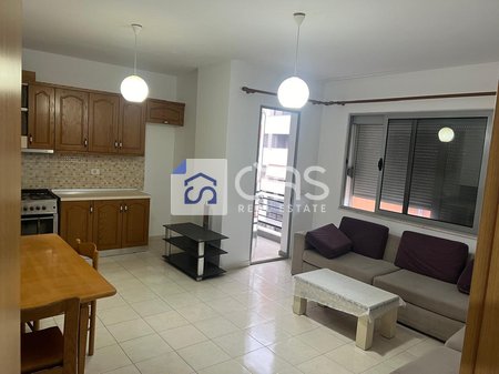 Vendesi appartamento 2+1+2 ad Astir