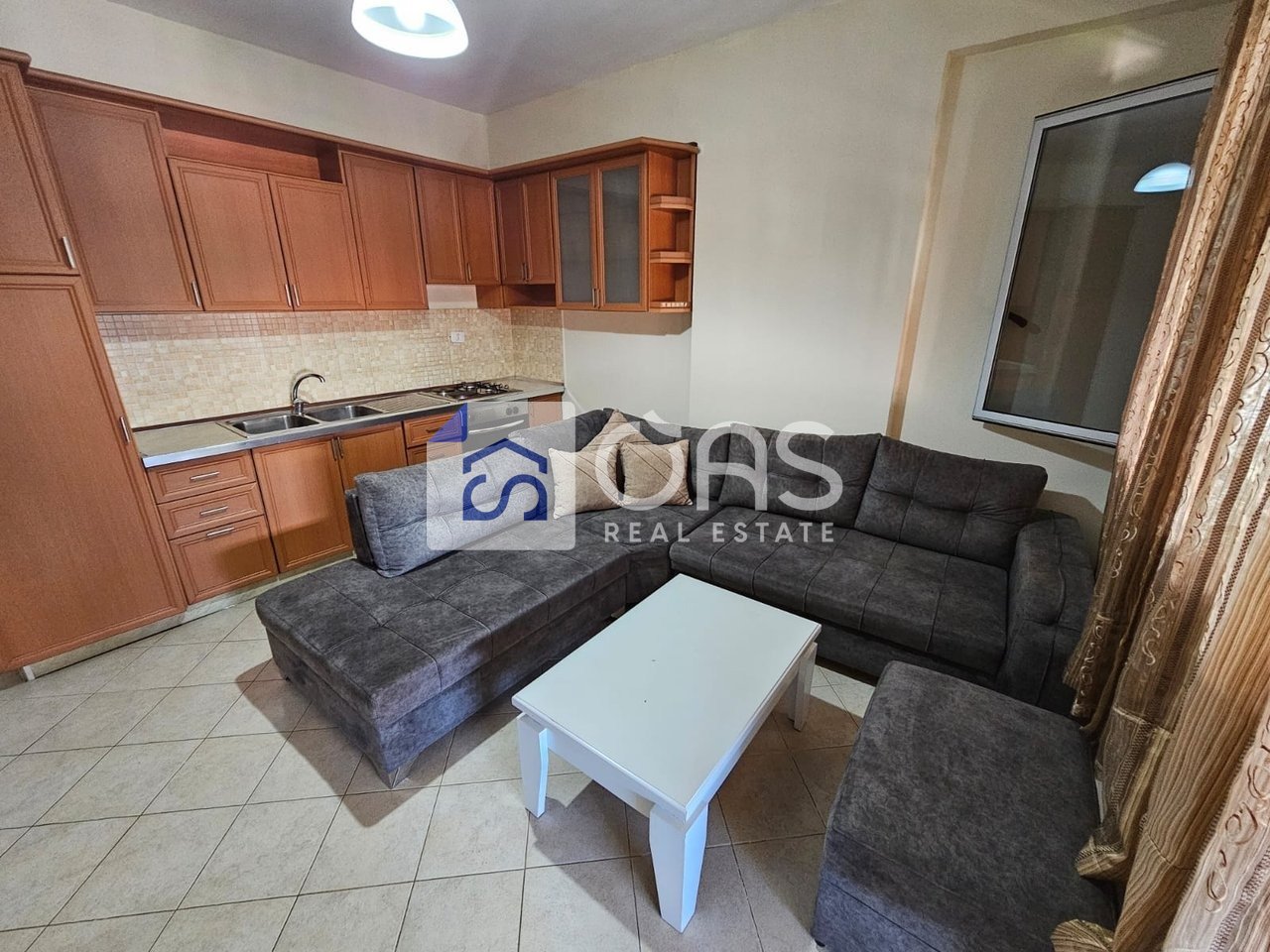 1+1 Apartment for rent on Dibres Street