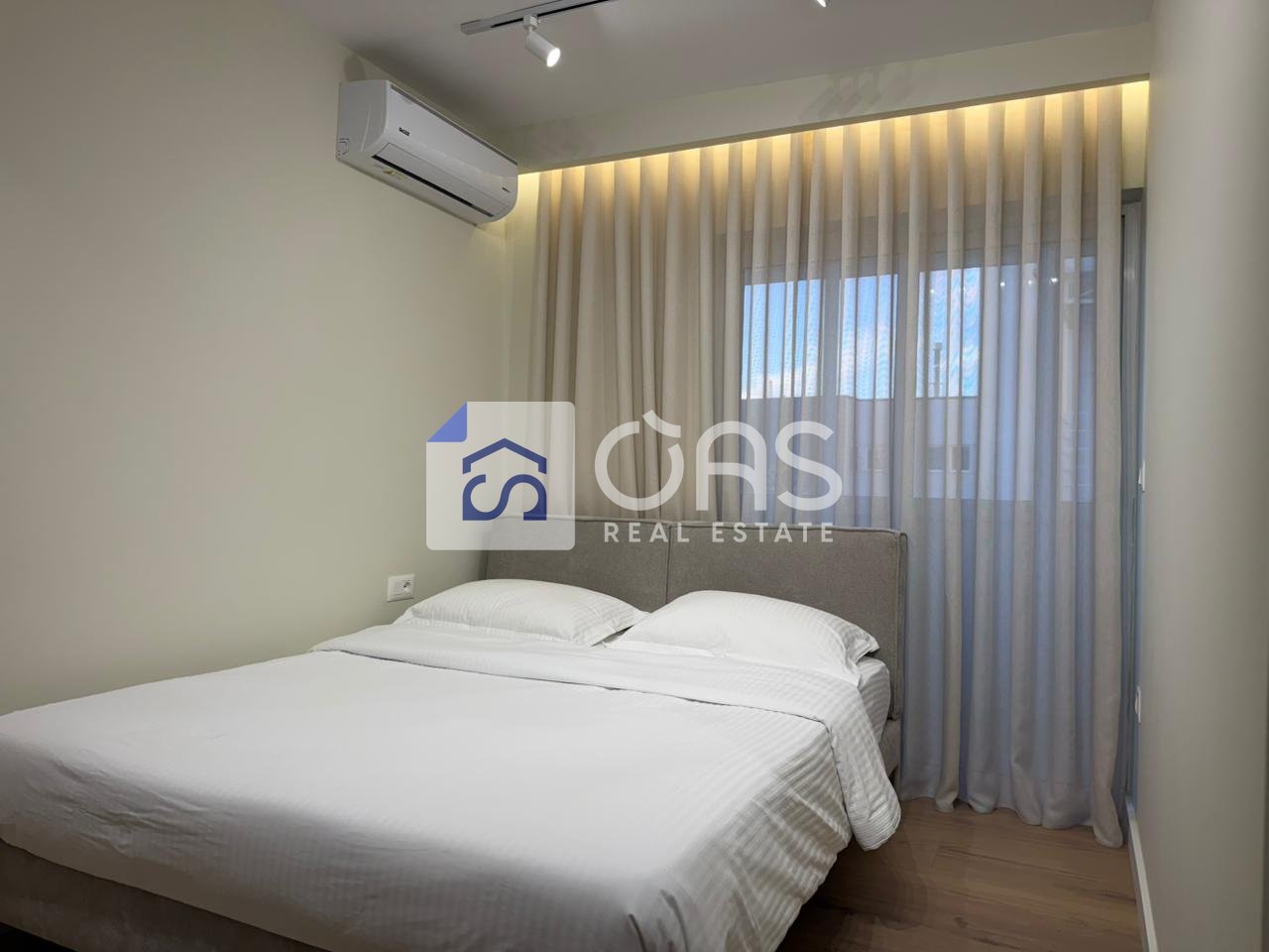 Vendesi 2 appartamenti 1+1 in 21 Dhjetori 193.000 euro