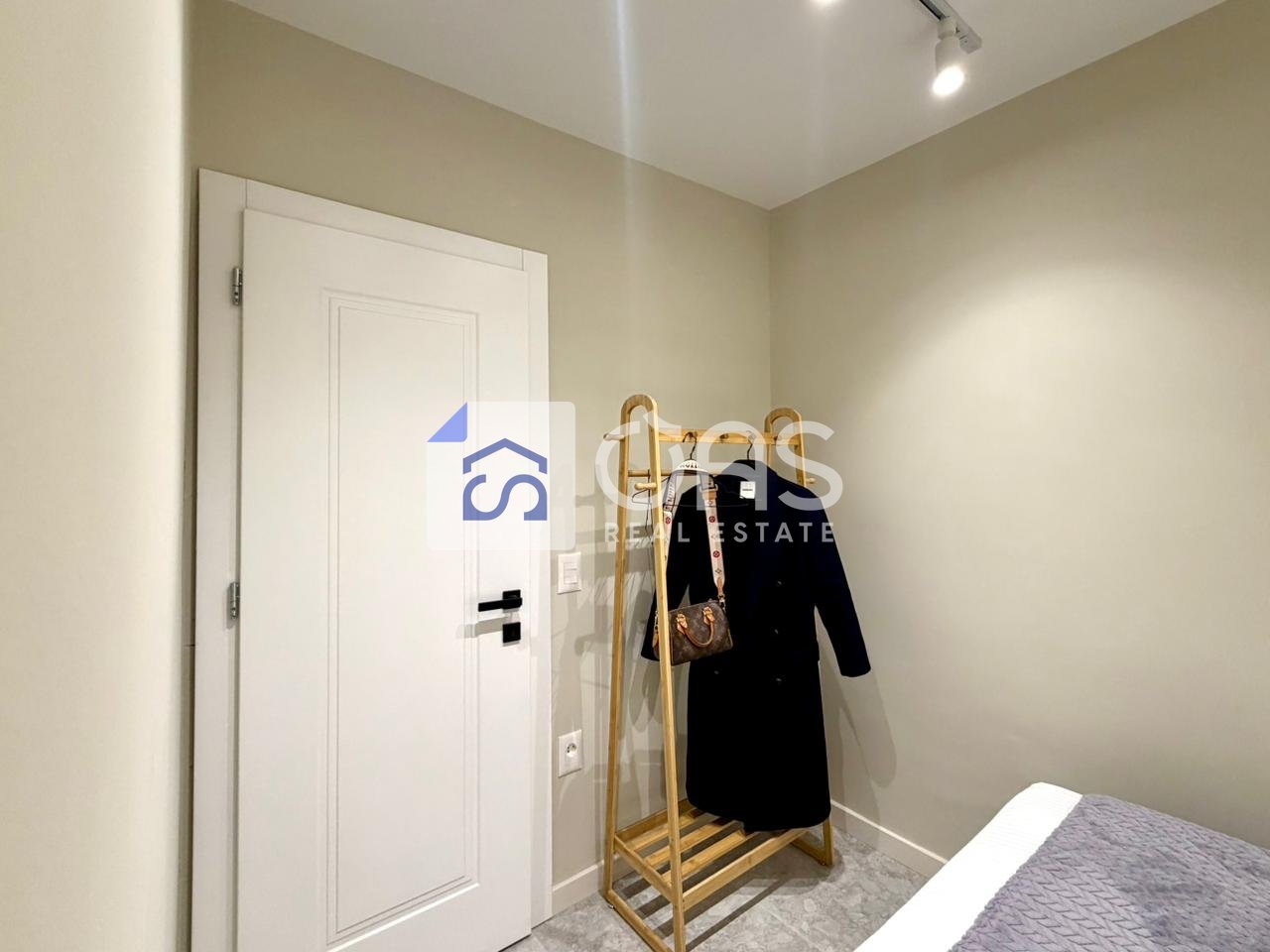 Vendesi 2 appartamenti 1+1 in 21 Dhjetori 193.000 euro