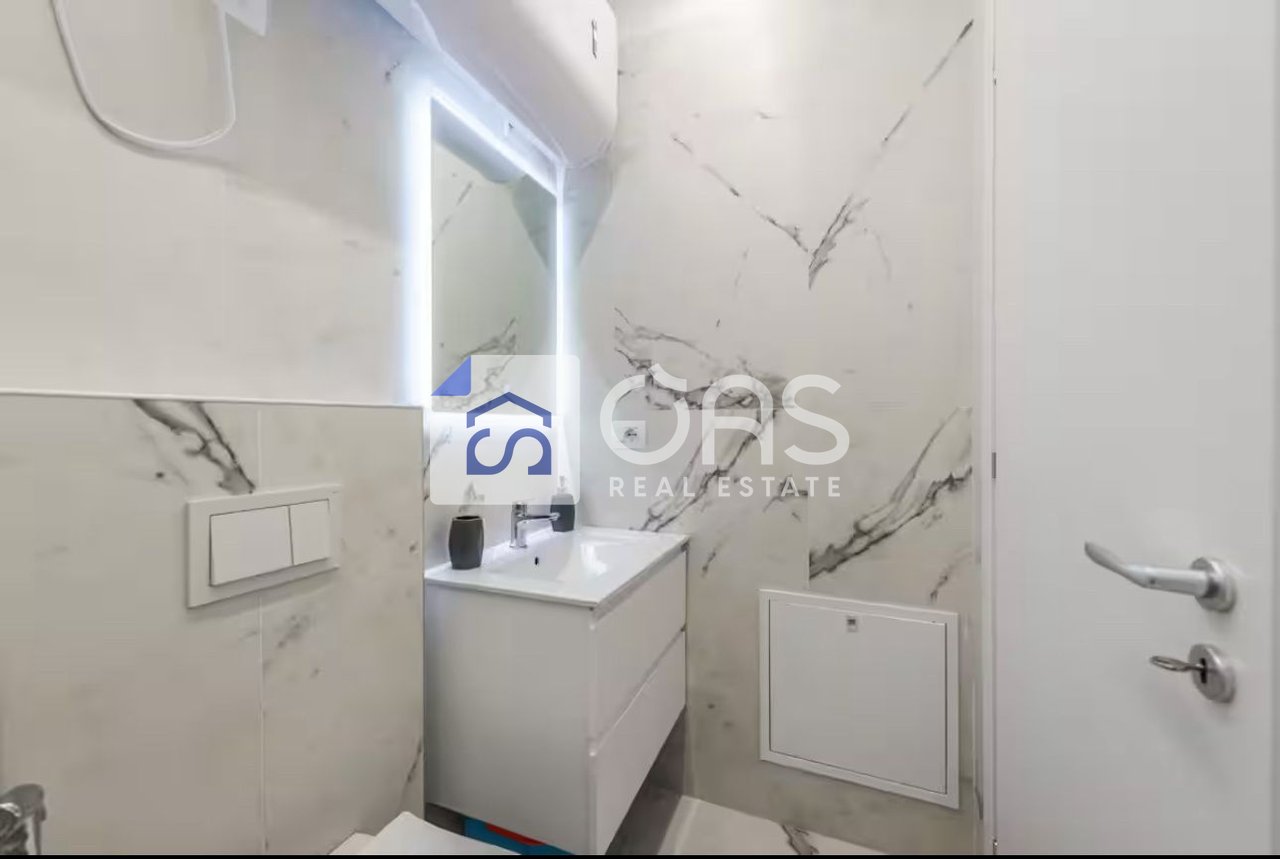 Jepet apartament me qera 1+1 Myslym Shyri