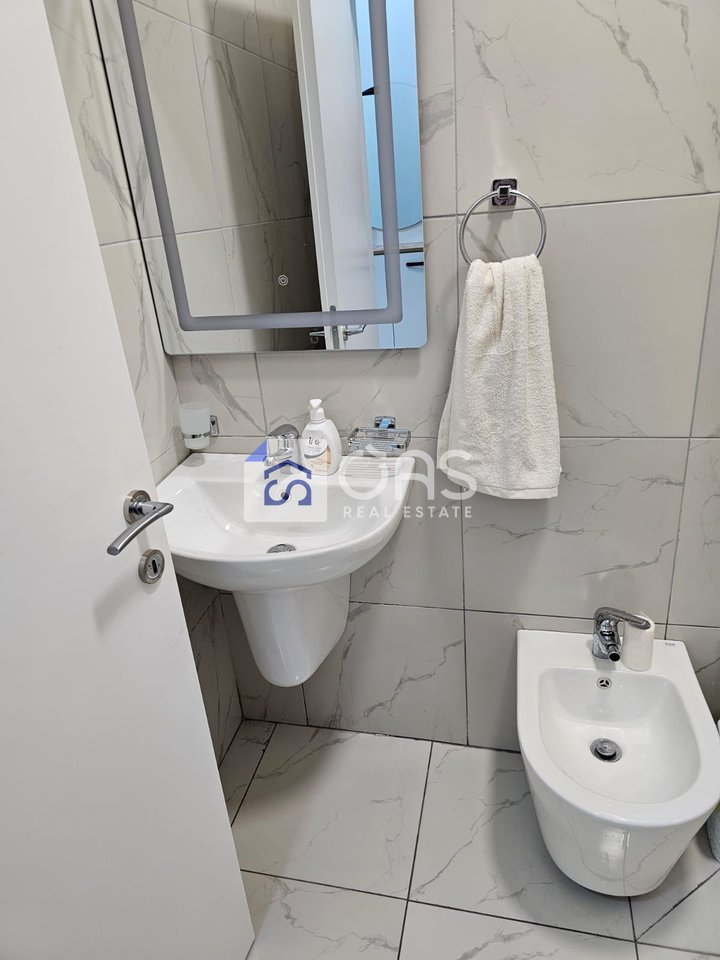 Jepet me qera apartament 2+1+2 ne Misto Mame