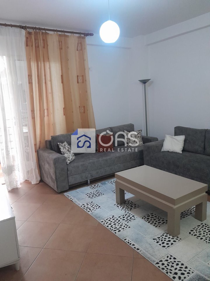1+1 apartment for rent in Shkoze