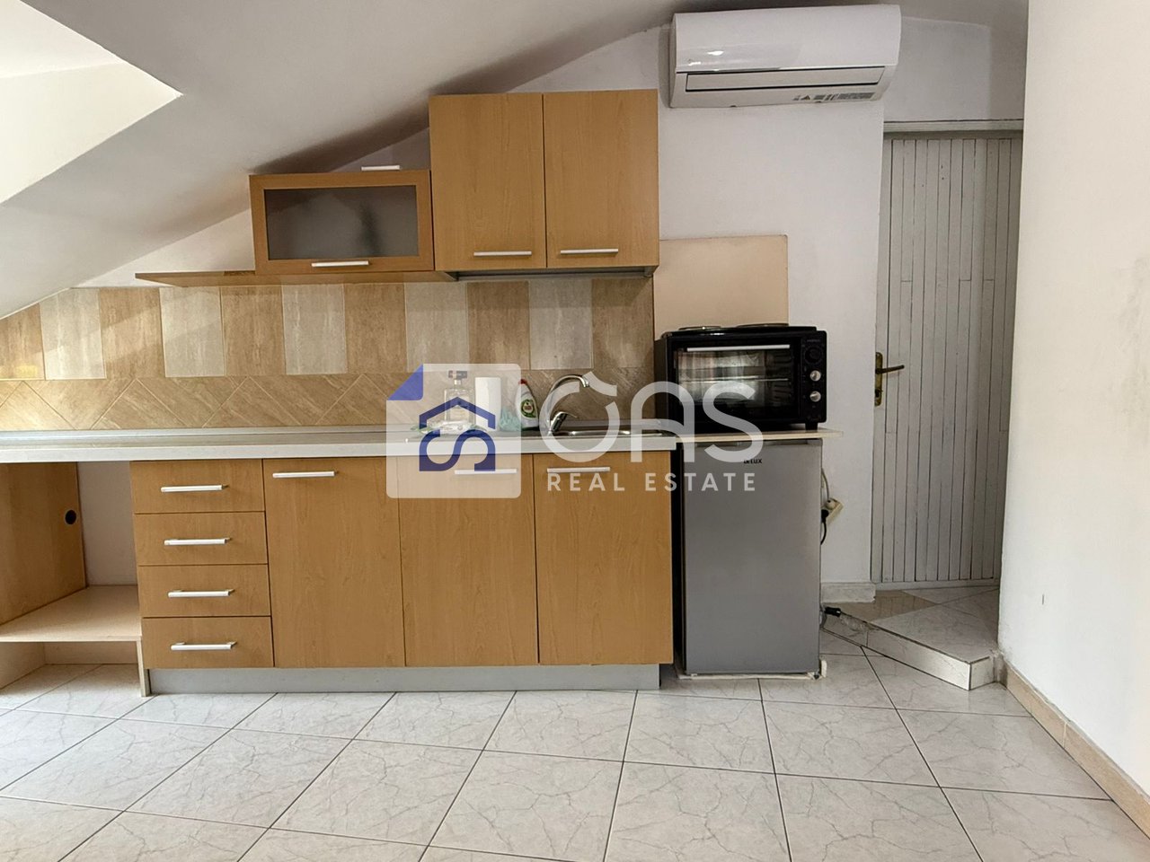 Jepet me qera garzoniere te Stadiumi Air Albania