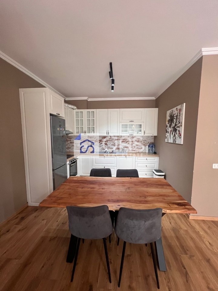 2+1+2 apartment for rent Botanical Garden