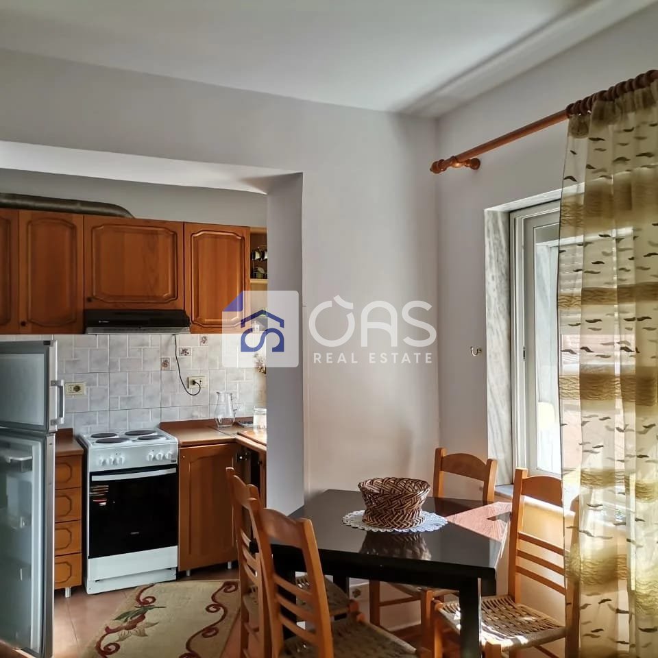 Jepet Apartament me qera 2+1 QENDER (Tefta Tashko)