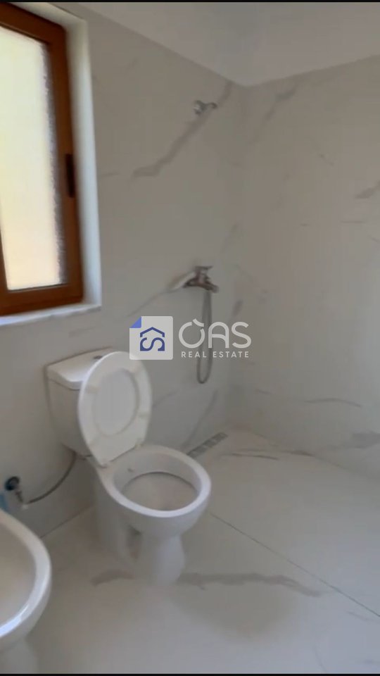 Jepet me qera gasoniere ne Laprak