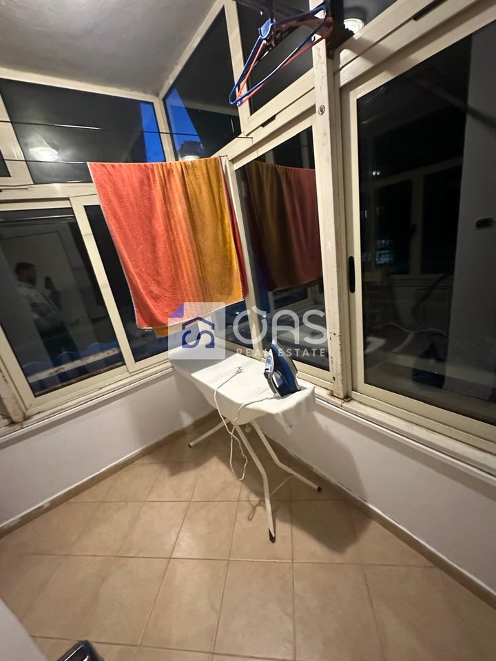 Jepet apartament me qera 2+1 Liqeni Artificial