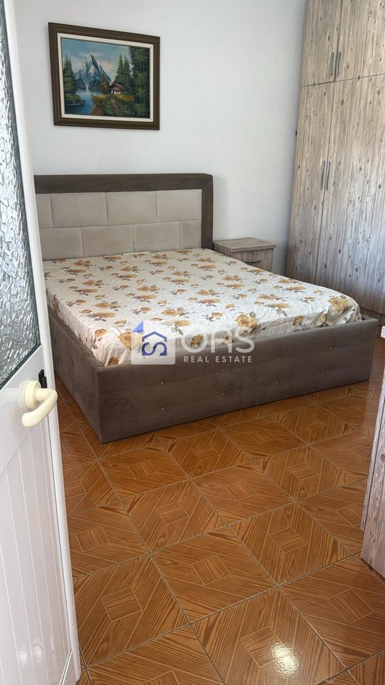 Jepet Apartament me qera 2+1   21 DHJETORI (INXHINERIA)