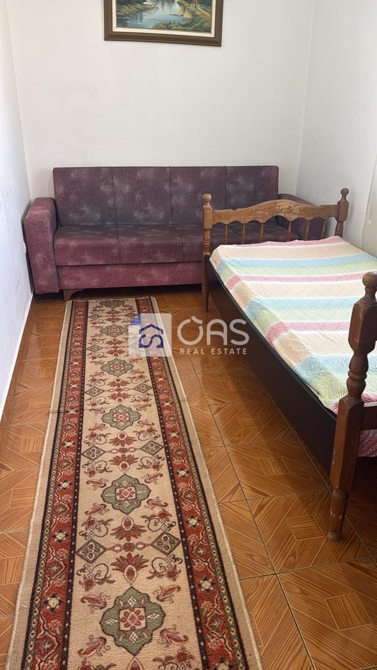 Jepet Apartament me qera 2+1   21 DHJETORI (INXHINERIA)