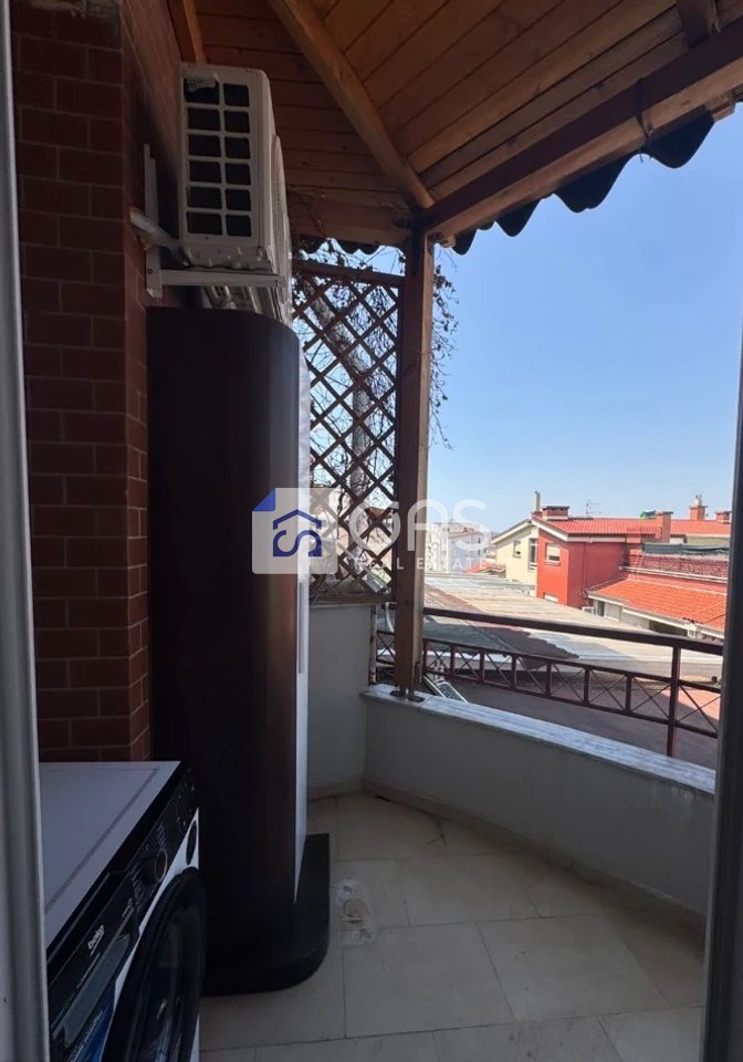 Jepet apartament me qera 1+1 tek Kodra e Diellit