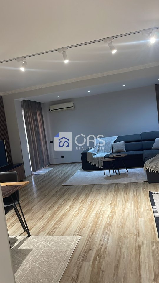 Jepet me qera apartament 2+1 Te Kodra e Diellit