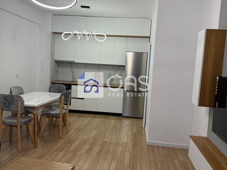 Shitet apartament 1+1 Astir