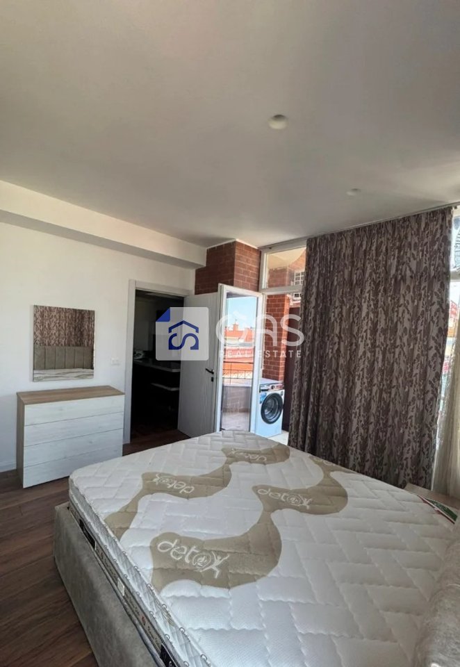 Jepet apartament me qera 1+1 tek Kodra e Diellit