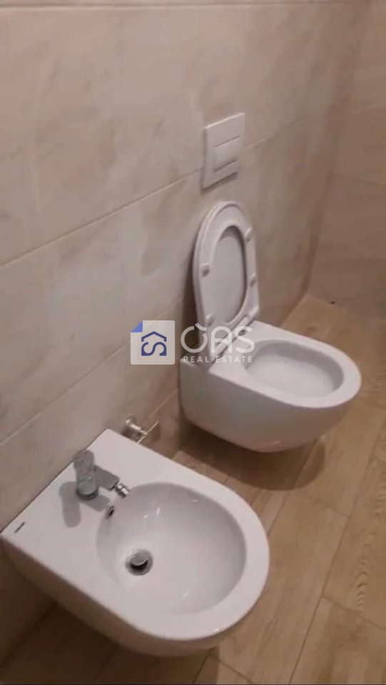 Jepet me qira apartamenti 1+1 Ne Yzberisht