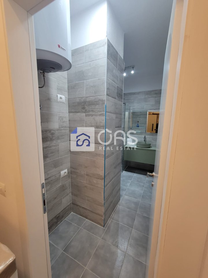 1+1 apartment for rent at Fusha Aviacionit (Clover Residence)