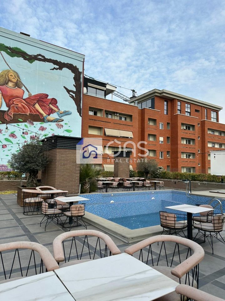 Premium Business Environment (ROOFTOP) Apartment area with arrows