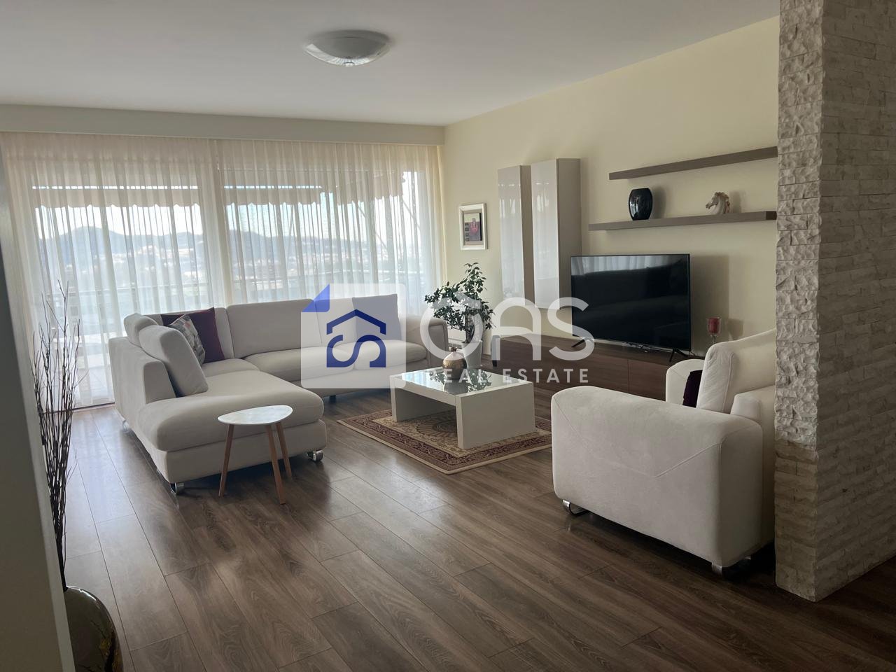 Jepet Apartament me qera 2+1  TEG  (REZIDENCA LONG HILL)