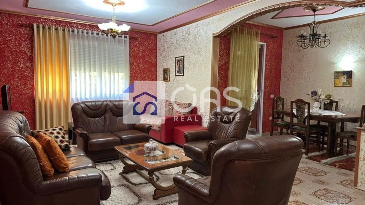 Shitet apartament  2+1  VASIL SHANTO