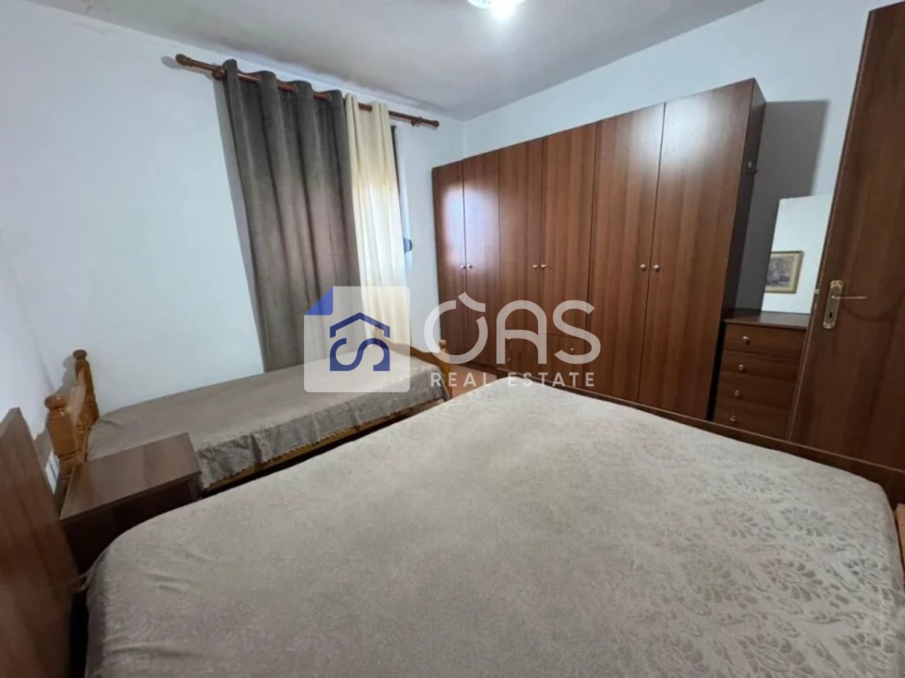 Jepet Apartament me qera 1+1  MYSLYM SHYRI