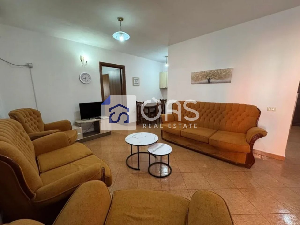 Jepet Apartament me qera 1+1  MYSLYM SHYRI