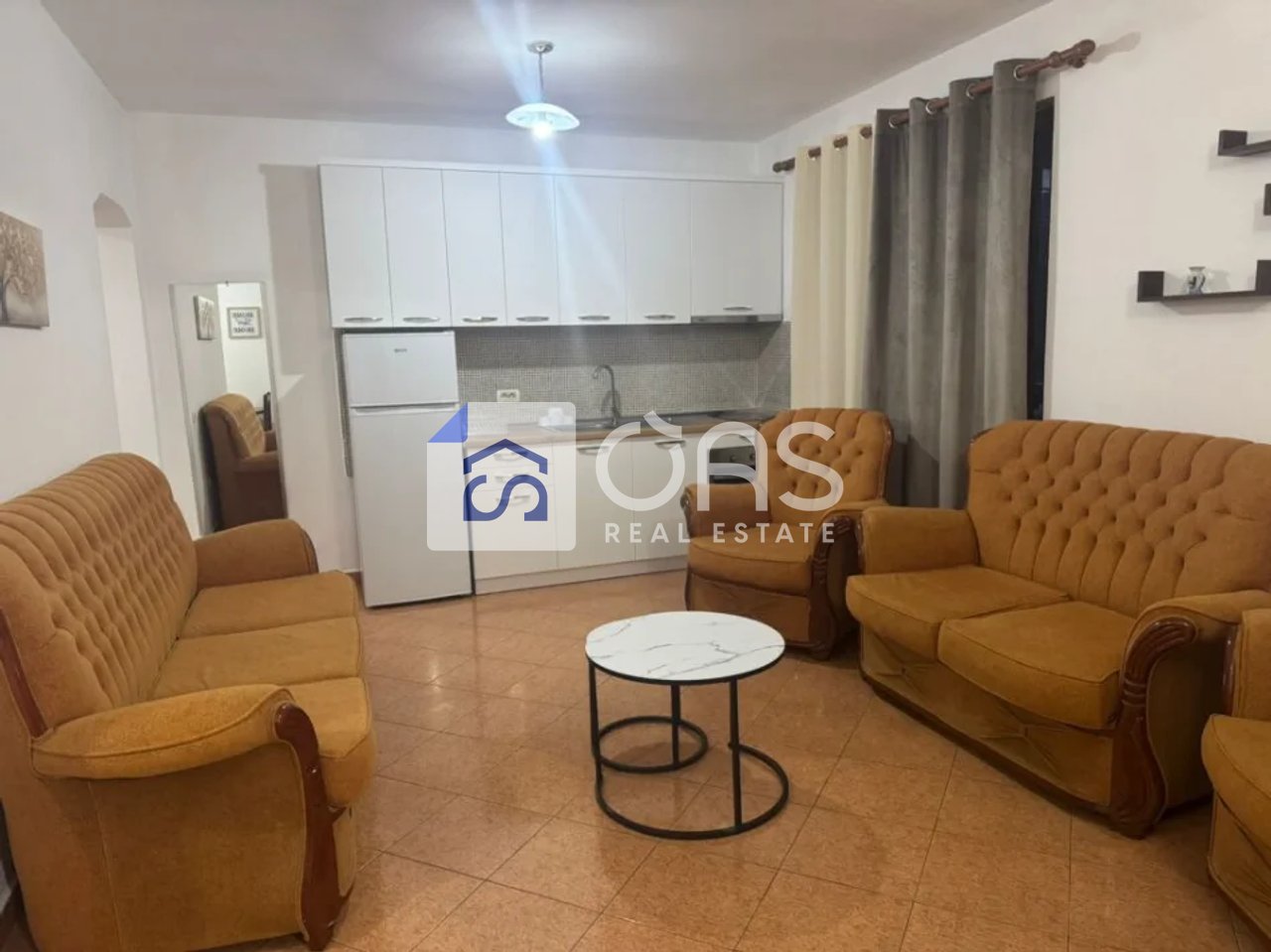 Jepet Apartament me qera 1+1  MYSLYM SHYRI