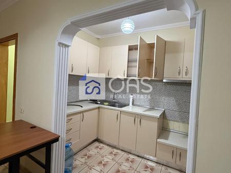 vendesi appartamento 1+1 palazzo con frecce