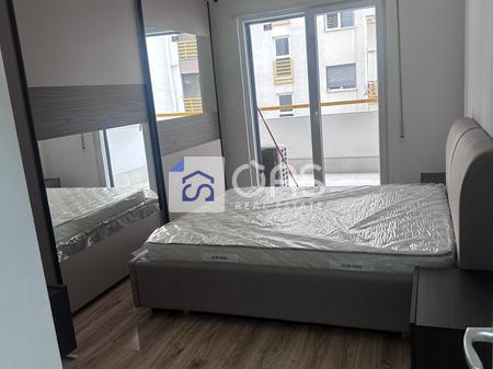 Jepet apartament me qera 1+1 Laprake