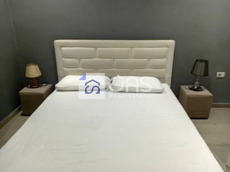 Jepet apartament me qera 1+1 Bllok