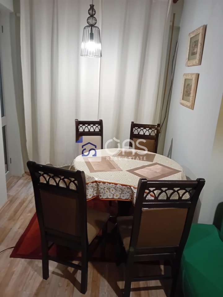 Jepet apartament me qera 1+1 Selvia