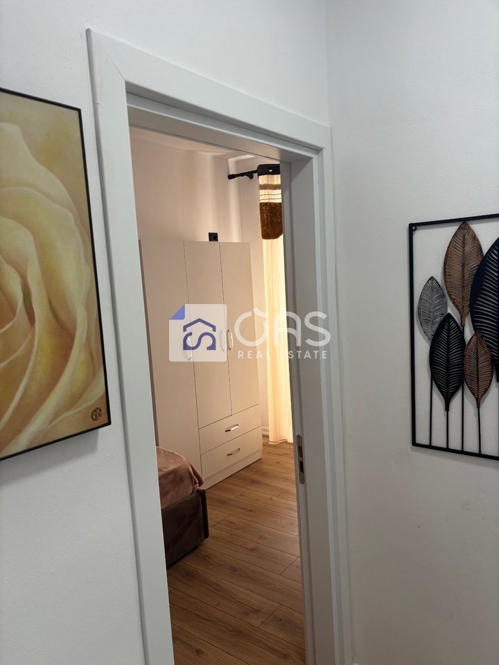 Jepet apartament me qera 2+1 Ish Praku