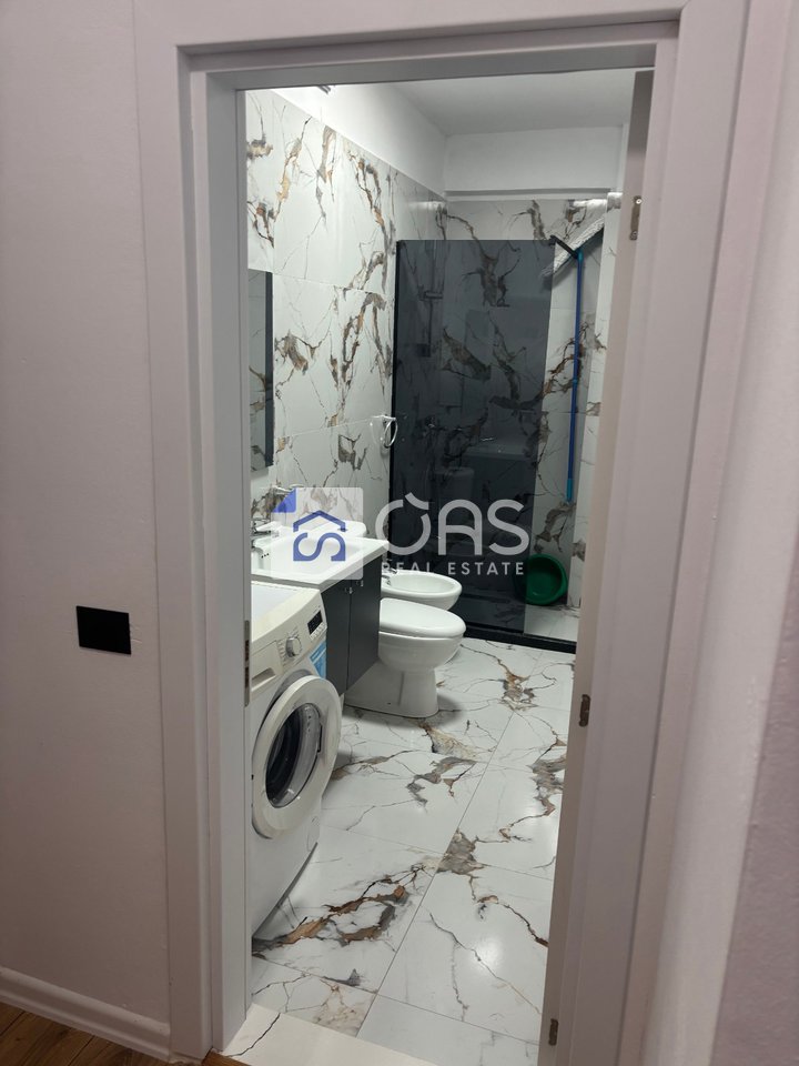 Jepet apartament me qera 2+1 Ish Praku