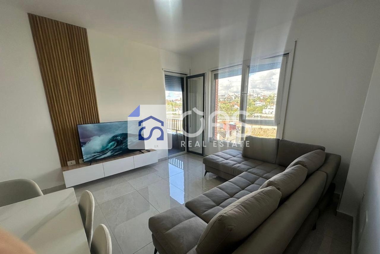 Jepet apartament me qera 2+1+2 ne Paskuqan, Unaza e Madhe.