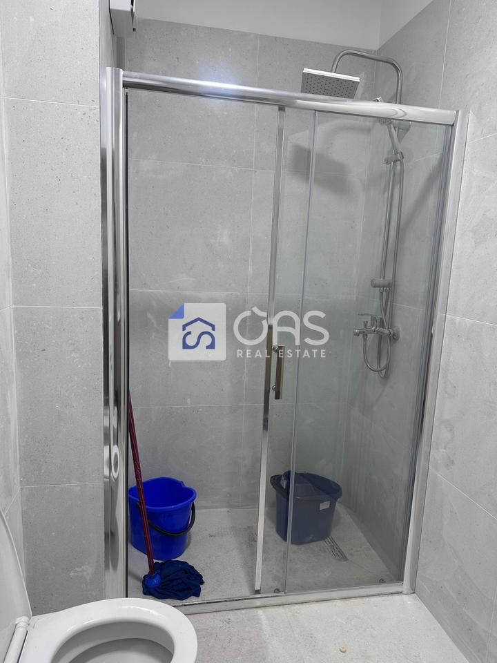 Jepet apartament me qera 1+1 Laprake