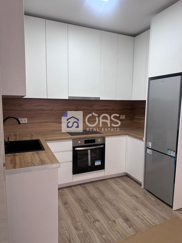 Jepet apartament me qera 1+1 Laprake