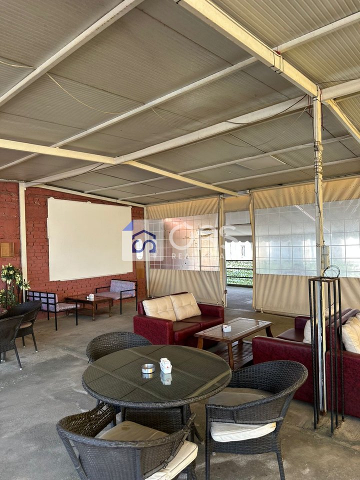 Locale in affitto a SELITE (DUE PIANI)