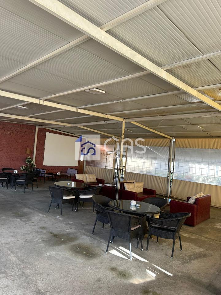 Locale in affitto a SELITE (DUE PIANI)