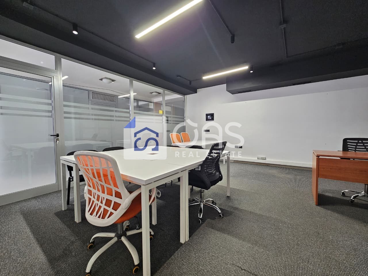 epet me qera ambient zyre Te Pazari i Ri