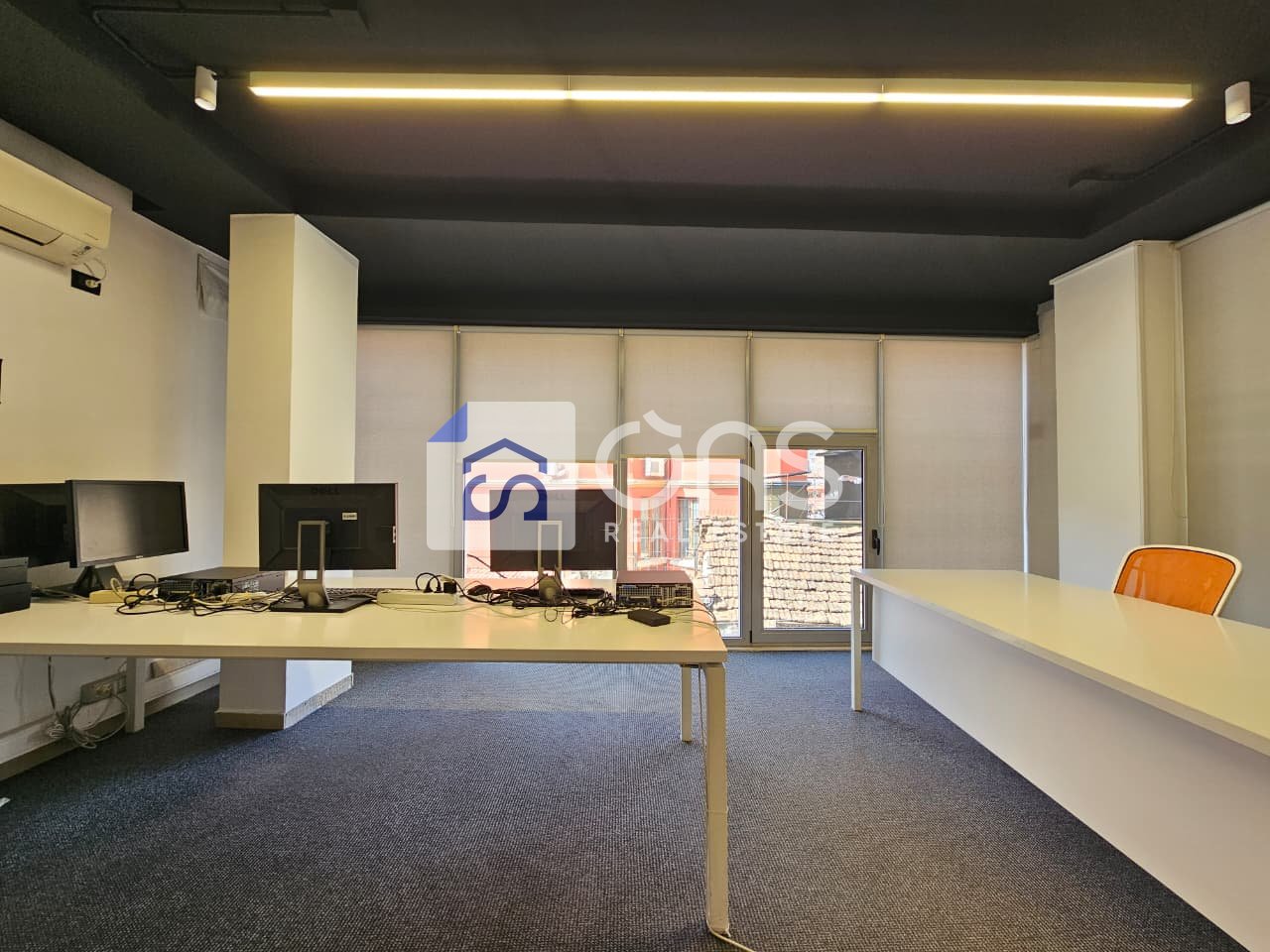 epet me qera ambient zyre Te Pazari i Ri