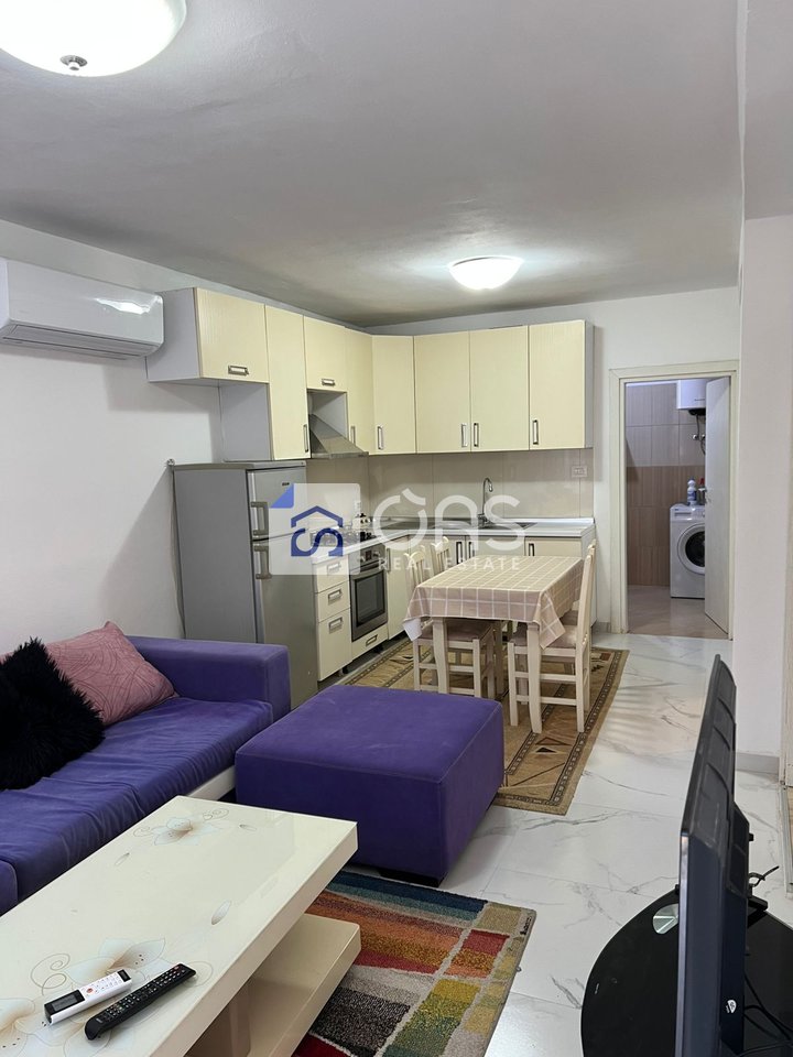 2+1 apartment for rent near 5 Maj