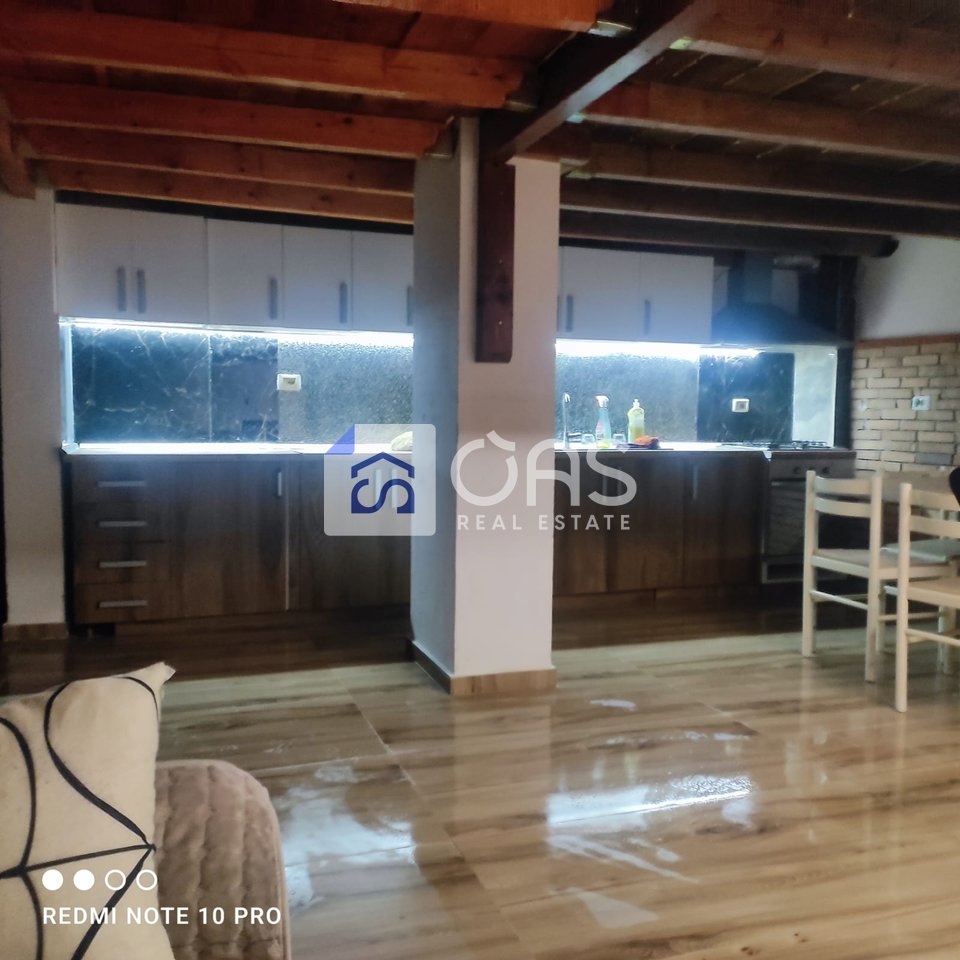 Jepet apartament me qera 1+1 Kodra e Diellit