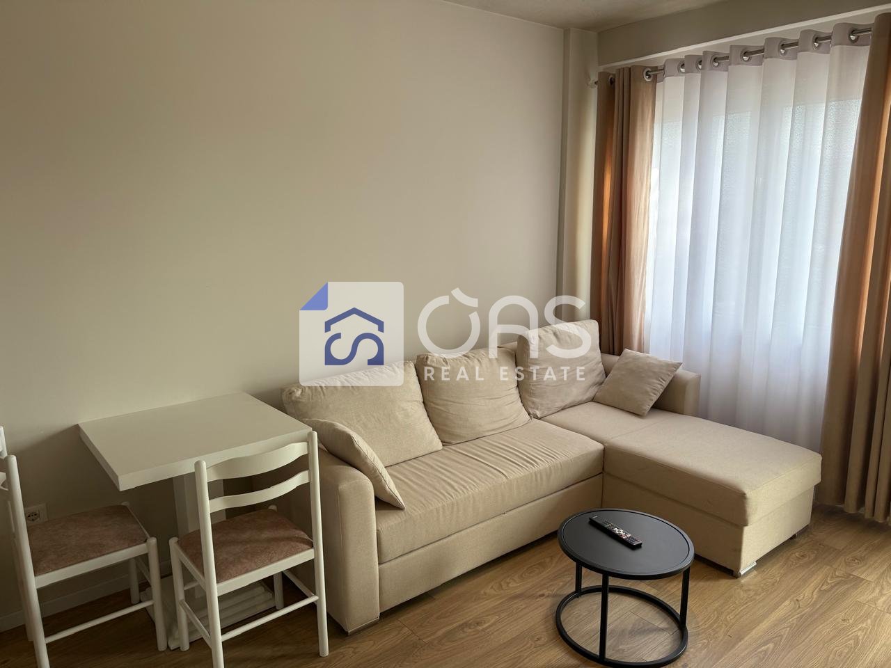 Jepet Apartament me qera 1+1 ASTIR (PERBALL ARTISTIT)