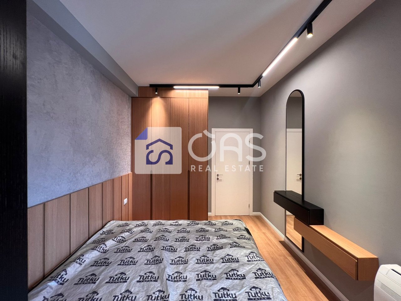 Apartment 1+1 for sale at Henke Residence